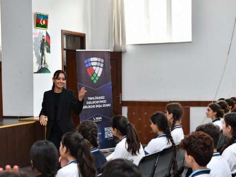 ETX şagirdləri kibertəhlükəsizlik sahəsində maarifləndirib -&nbsp;FOTOLAR