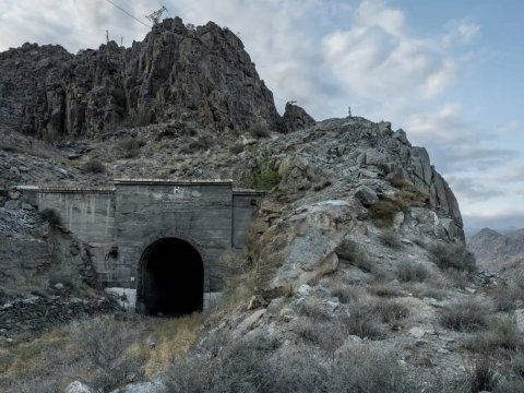 Mehridən keçən dəmir yolu Azərbaycana məxsusdur, geri almalıyıq!