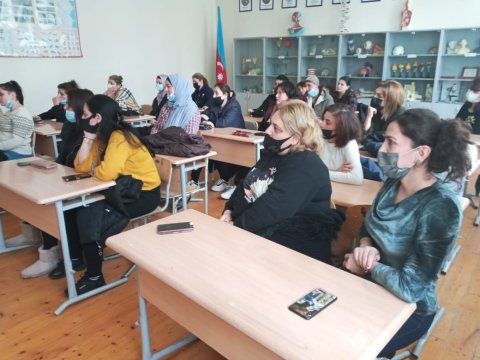 Valideyn komitəsinin işi pul yığmaq deyil! - TƏNQİD