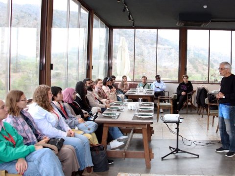 Əcnəbi tələbələr Laçında&hellip;