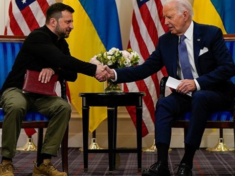 Baydenlə Zelenski görüşdü