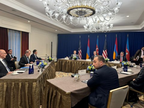 Bayramovla Mirzoyan Nyu-Yorkda razılığa GƏLDİLƏR