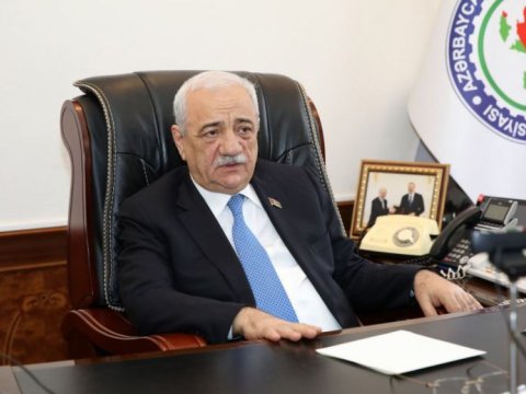 Səttar Möhbalıyevin xanımı işdən çıxarıldı