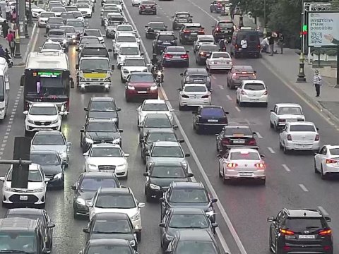 20-dən çox yolda tıxac var - SİYAHI
