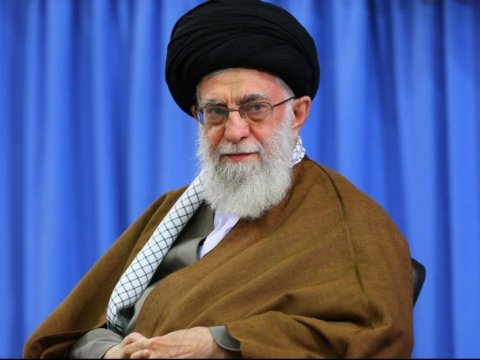 Xamenei Təhlükəsizlik Şurasının fövqəladə iclasını çağırdı