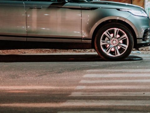 Bakıda səkini zəbt etdilər - Qurumlar hərəkətə keçdi&nbsp;