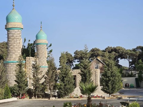 Pirallahı məscidində şəhidlərin adına ehsan verilib - FOTOLAR