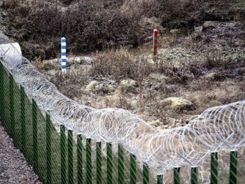 Norveç Rusiya ilə sərhəddə hasar ÇƏKƏCƏK