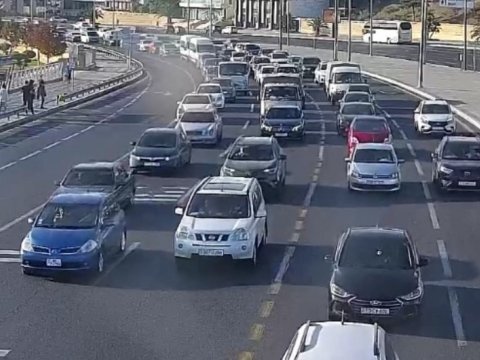 Hazırda bu yollarda tıxac var - SİYAHI