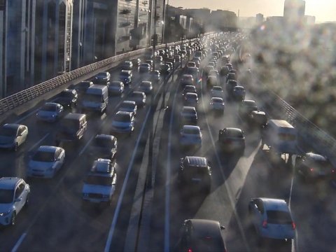 Bakıda 22 yolda tıxac var - SİYAHI