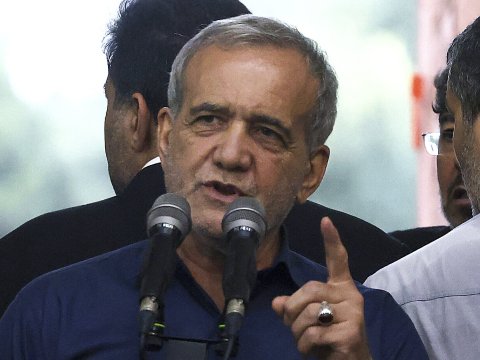 Pezeşkian İsrailə hücumlardan danışdı: "Netanyahu bilməlidir ki..."