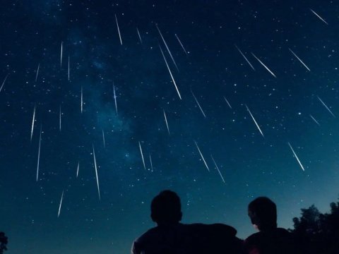 Bu tarixədək meteor yağışı olacaq