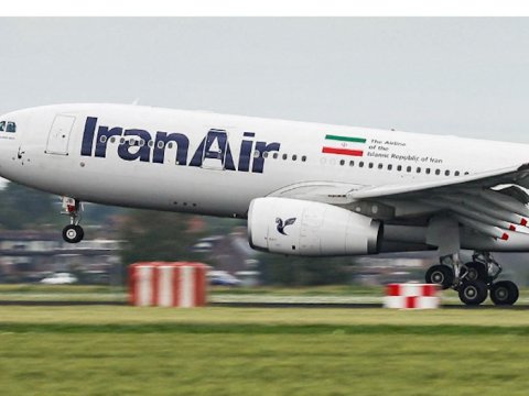 İranda uçuşlar bərpa edildi