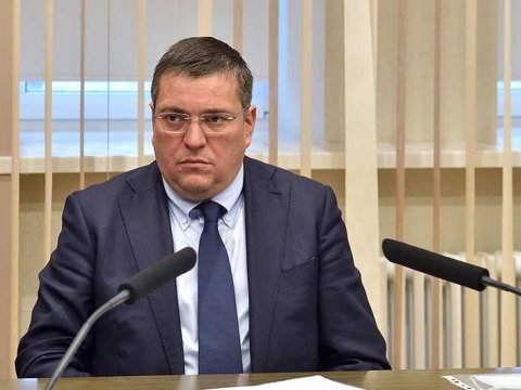 Sabiq nazir məhkəmədə təqsirini BOYNUNA ALDI