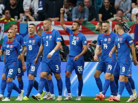 Slovakiya millisinin Azərbaycanla oyun üçün heyəti açıqlandı