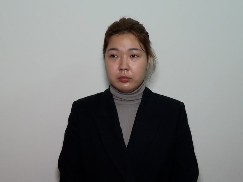 Ahıl və tənha vətəndaşları aldadaraq pullarını ələ keçirdi