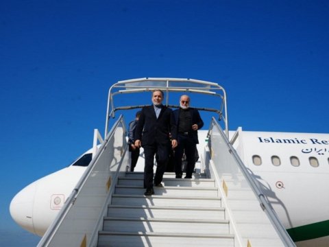 İranın xarici işlər naziri Livana getdi