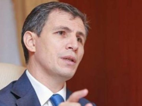 "Avrobus zolaqları zəbt olunub" - Deputat