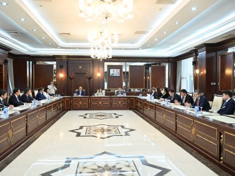 Parlamentdə daha bir komitə TOPLAŞDI