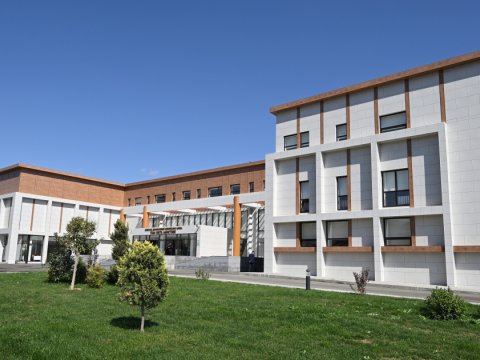 Cəbrayıldakı məktəbdə pedoqoji heyət formalaşıb - Rəsmi