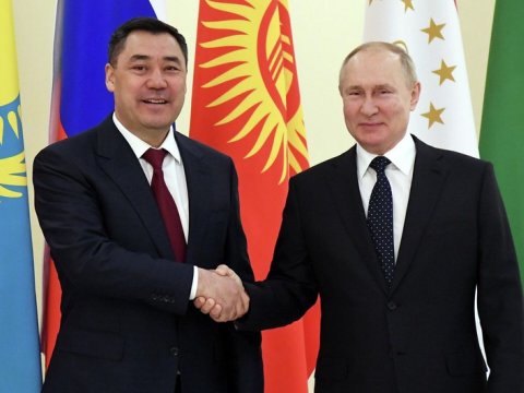 Qırğızıstan Prezidenti Rusiyaya GEDƏCƏK