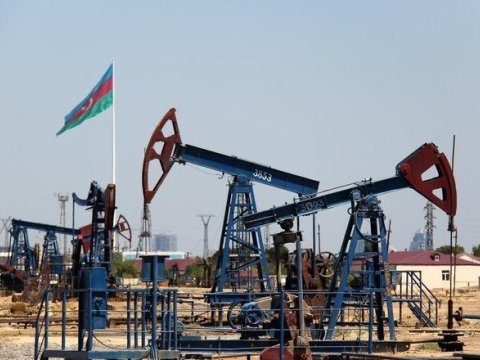 Azərbaycan neftinin qiyməti sürətlə artır