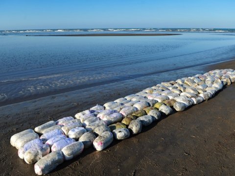 Külli miqdarda narkotikin ölkəmizə keçirilməsinin qarşısı alındı