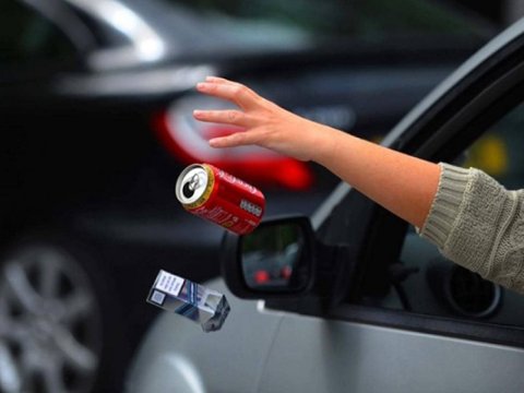 Avtomobildən bayıra zibil atanlar&nbsp;4000 manat cərimələnəcək