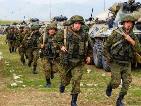 Rusiya hərbçiləri Ermənistan sərhədindən ÇIXARILIR