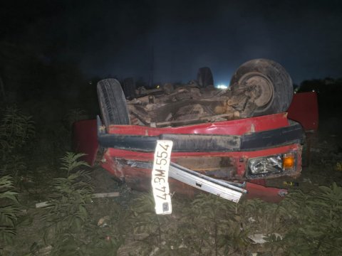 Cəlilabadda ağır qəza - maşın çaya düşdü