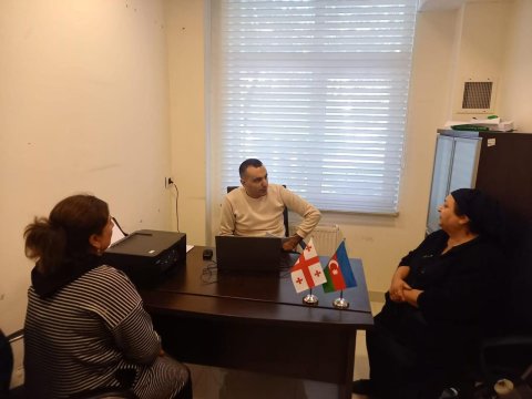 Marneulidə vətəndaşlara pulsuz hüquqi yardımlar göstərilir