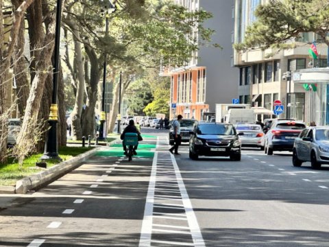 Zərifə Əliyeva küçəsində avtobus zolağı çəkiləcək