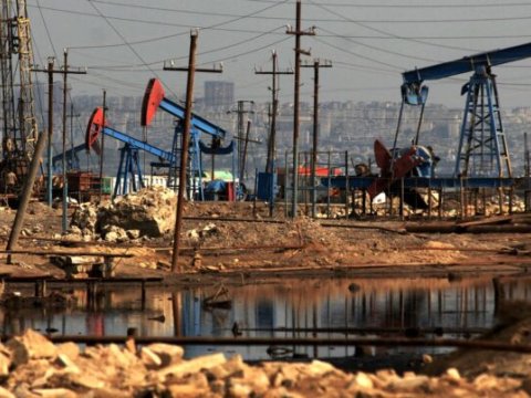 Azərbaycan neftinin qiyməti yenidən ucuzlaşdı