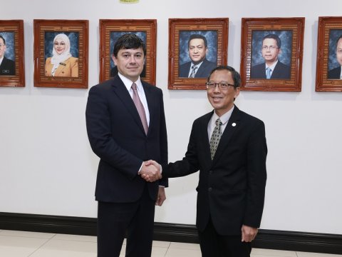 Fuad Muradov Malayziya rəsmiləri ilə görüşüb