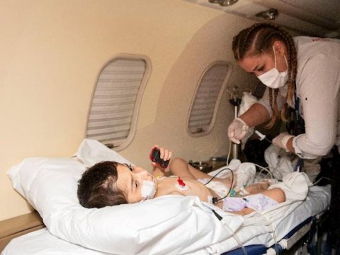 Şəhidimizin övladı Türkiyədə əməliyyat olundu - FOTO