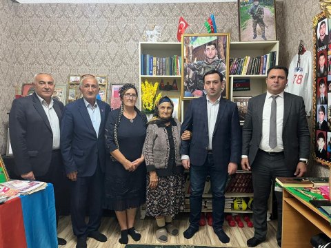 Mahir Süleymanlının şəhid ailələrilə görüşləri davam edir
