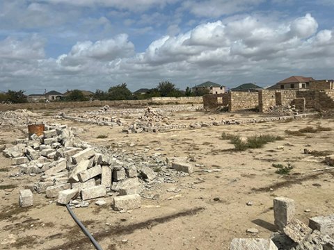 Daha bir qanunsuz tikili söküldü&nbsp;- FOTOLAR