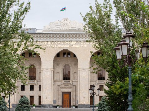 ADY: Dəmir yolunda təbii fəlakətin fəsadları aradan qaldırılıb