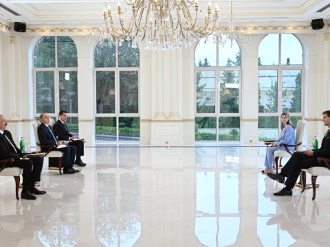 Prezident yeni səfirlə sülh&nbsp;gündəliyindən DANIŞDI