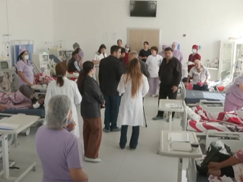 Hemodializ şöbəsi 1 aydır açılıb, ancaq aparatlar köhnədir - VİDEO