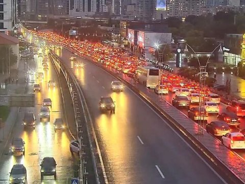 23 yolda tıxac var - SİYAHI