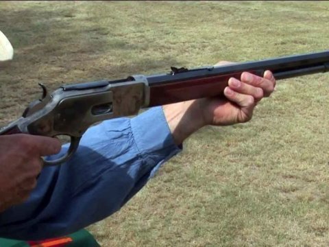 Qəbələdə 3 nəfər güllələndi - 2-si öldü