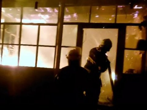 İkiotaqlı evdə yanğın