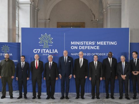 G7 ölkələrinin müdafiə nazirləri görüşdü: ilk dəfə