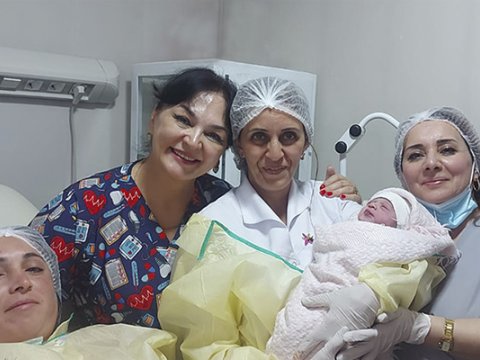 Azad Şuşada ilk körpə doğuldu - FOTOLAR