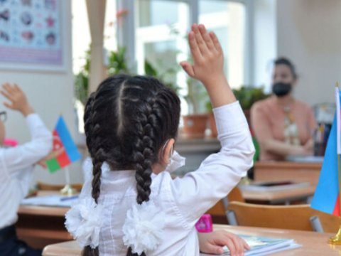 Payız tətilinin uzanması&nbsp;müəllim və şagirdlərə&nbsp;necə təsir edir? - RƏY