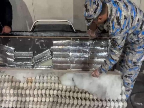 İrandan gedən maşında 7 kq narkotik aşkarlandı - FOTO
