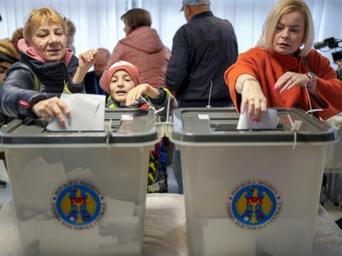 Moldova xalqı Avropa İttifaqına "HƏ" dedi&nbsp;