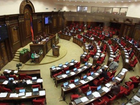 Erməni deputatlar delimitasiya reqlamentini parlamentin iclasına tövsiyə etdilər