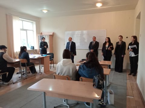 Bu kolleclərdə yoxlamalar aparılır